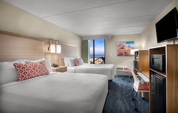 Room, 2 Queen Beds, Balcony, Partial Ocean View
