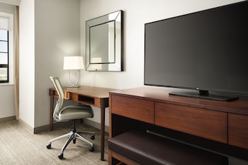 Standard Room, 2 Double Beds (Hearing Accessible)