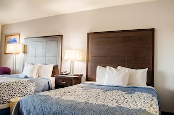 Standard Room, 2 Queen Beds, Non Smoking