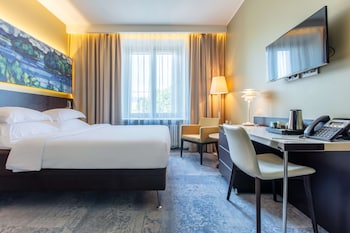 Standard Room, 1 Bedroom (Freedom Square View)