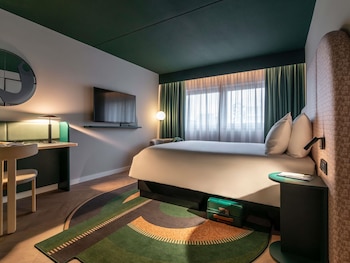 TRIBE Essential, 1 Double Bed