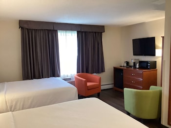 Standard Room, 2 Queen Beds, Non Smoking, Annex Building (2nd Floor;Pet Friendly)