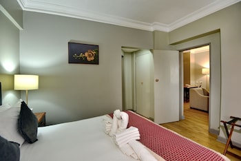 Suite, 1 Double Bed, City View