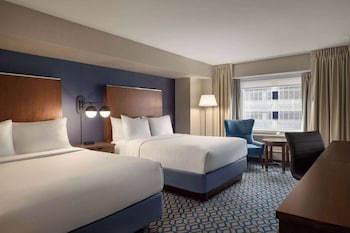 Room, 2 Queen Beds, Non Smoking, City View