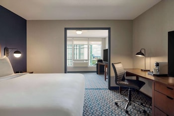 Presidential Suite, 1 King Bed, Non Smoking (Fallsview)