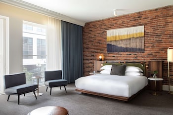 Grand Suite, 1 King Bed (Alexis)