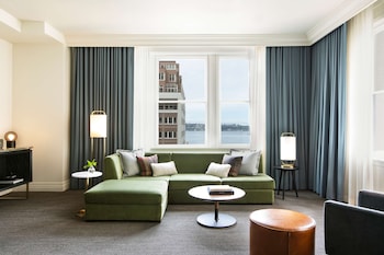 Sound View One Bedroom Suite