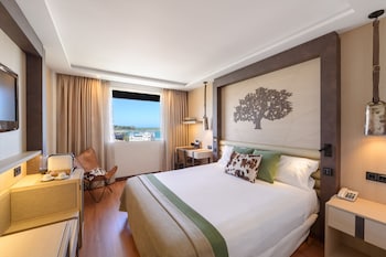 Deluxe Double Room Single Use, Sea View