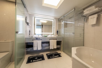 Royal Suite
