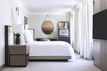 Studio Suite, 1 King Bed (Bw King)