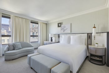 Suite, 1 Bedroom (Wilshire)