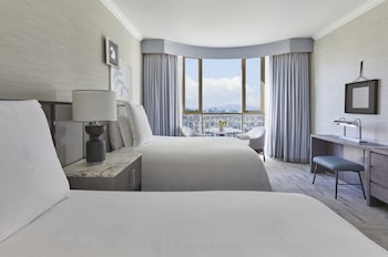 Signature Room, 2 Double Beds