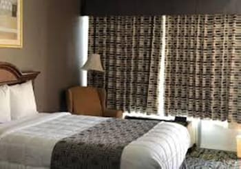 Room, 2 Double Beds, Non Smoking (Pet Friendly)