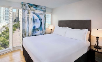 Premium Room, 1 King Bed, Non Smoking