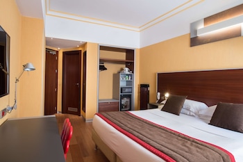 Comfort Room, 1 King Bed, Non Smoking