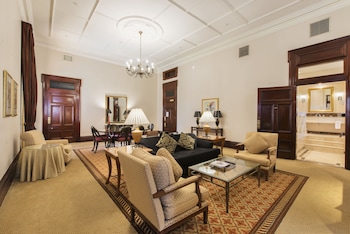 Suite, 1 King Bed