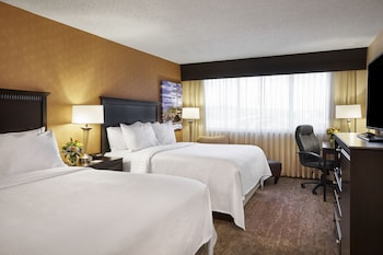 Standard Room, 2 Queen Beds, Accessible (Communications, Mobility, Access Tub)