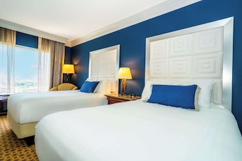 Standard Room, 2 Double Beds