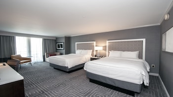Premium Room, Multiple Beds, Balcony (Plaza View)