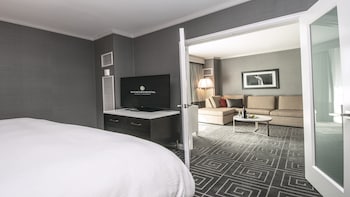 Junior King Suite with Balcony