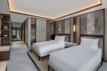 Room, 2 Double Beds, Lagoon View