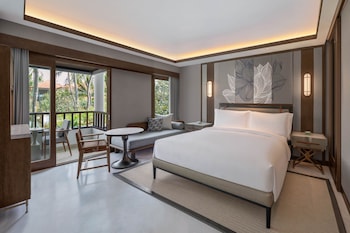 Room, 1 King Bed, Lagoon View