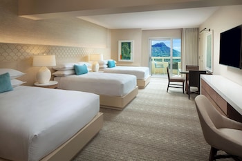 Luxury Room, Multiple Beds, Oceanfront