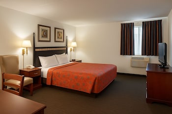 Deluxe Room, 1 King Bed, Smoking