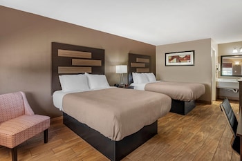 Standard Room, 2 Queen Beds, Non Smoking