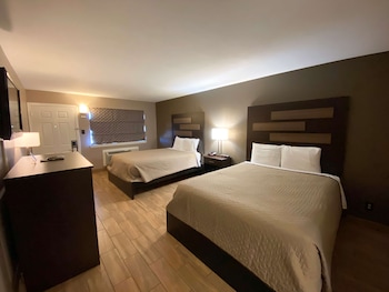 Standard Room, 2 Queen Beds, Non Smoking