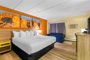 Standard Room, 1 King Bed