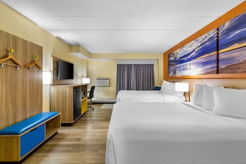 Standard Room, 2 Queen Beds