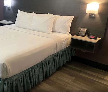Deluxe Room, 1 King Bed, Non Smoking