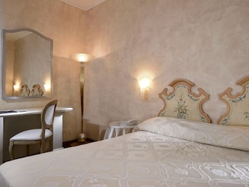 Classic Double or Twin Room