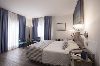 Classic Double or Twin Room