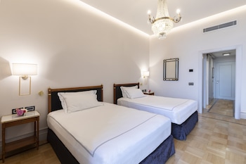 Deluxe Room, 2 Queen Beds, Sea View