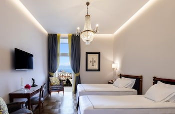 Deluxe Room, 2 Queen Beds, Sea View