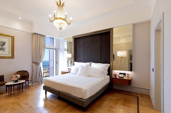 Executive Suite, Sea View