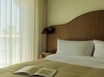 Room, 1 King Bed, Ocean View