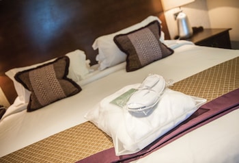 Signature Double Room, Terrace, Lake View