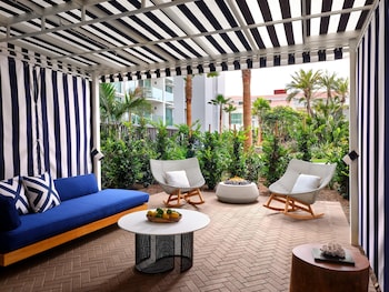 The Views Resort View Terrace Fire Pit 1 King