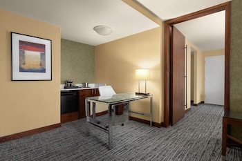 Suite, 1 Bedroom, Pool View
