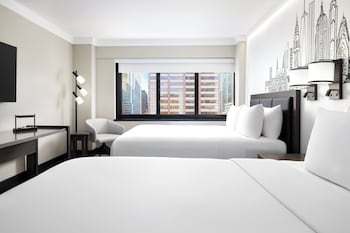 Premium Room, 2 Queen Beds (Manhattan Floor)