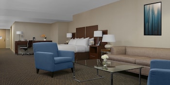 Suite, 1 King Bed, Balcony