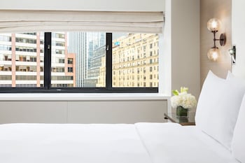Premium Room, 1 Queen Bed (Manhattan Floor)