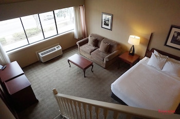 Suite, 2 Queen Beds, Non Smoking (Loft)