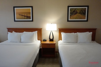 Room, 2 Queen Beds, Non Smoking