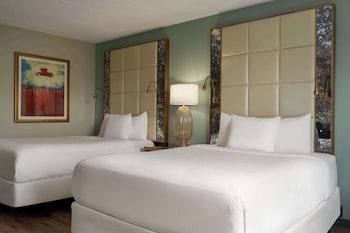 Room, 2 Queen Beds, Non Smoking