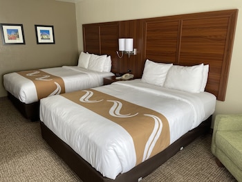 Standard Room, 2 Queen Beds, Non Smoking