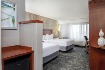 Room, 2 Queen Beds